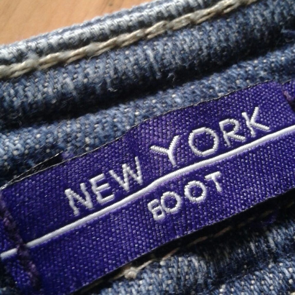 Vigoss New York Boot Jeans - Picture 6 of 7